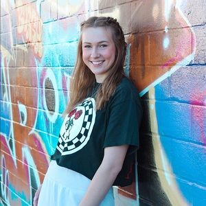 Meet your Posher, Jillian